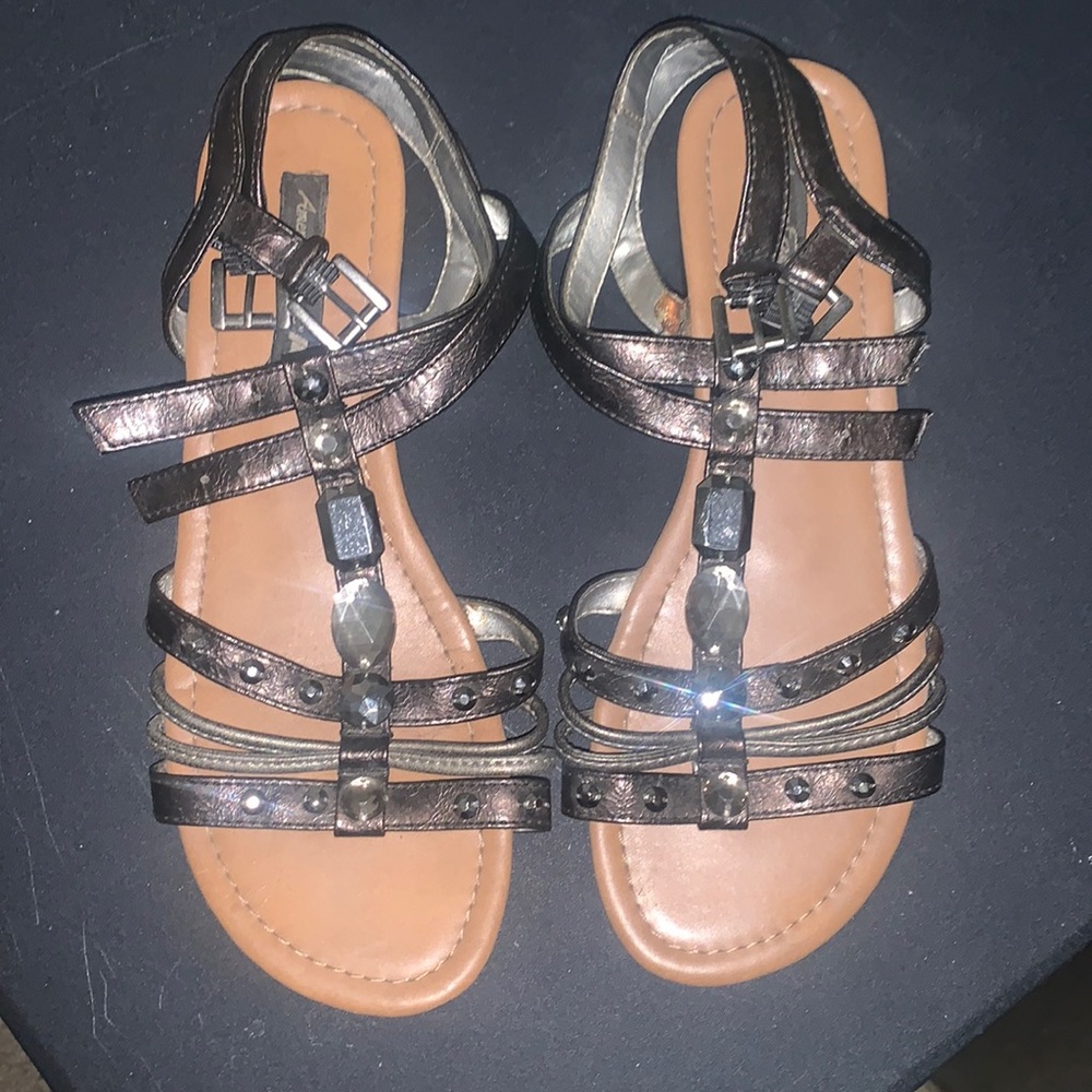 American Eagle flats 8.5